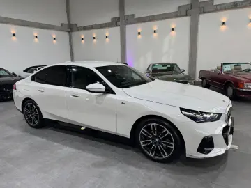 520 i M Sport Carbon Memory H&K HUD  Live Cockpi