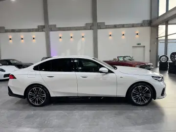 520 i M Sport Carbon Memory H&K HUD  Live Cockpi