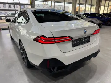 520 i M Sport Carbon Memory H&K HUD  Live Cockpi