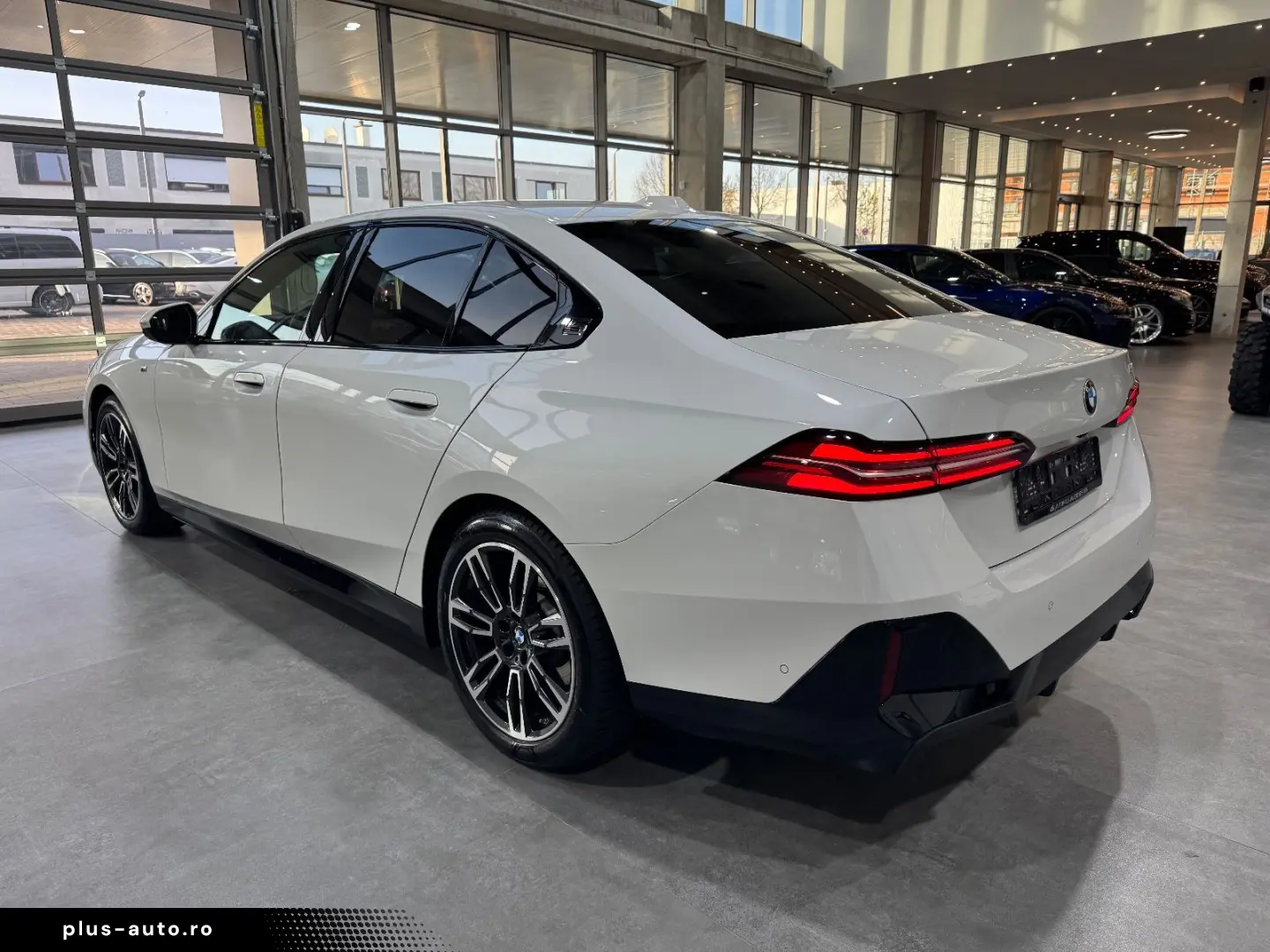 520 i M Sport Carbon Memory H&K HUD  Live Cockpi