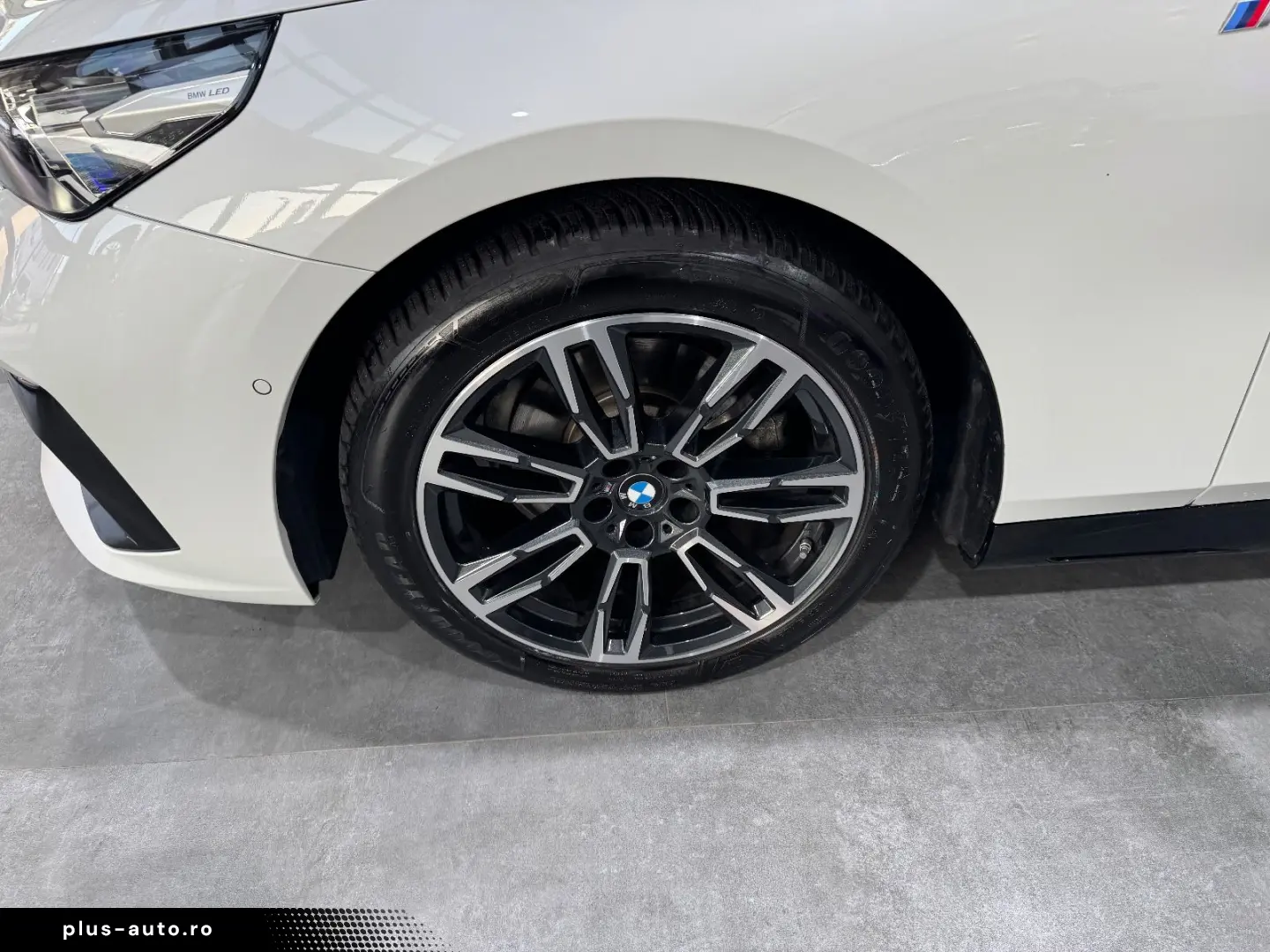 520 i M Sport Carbon Memory H&K HUD  Live Cockpi