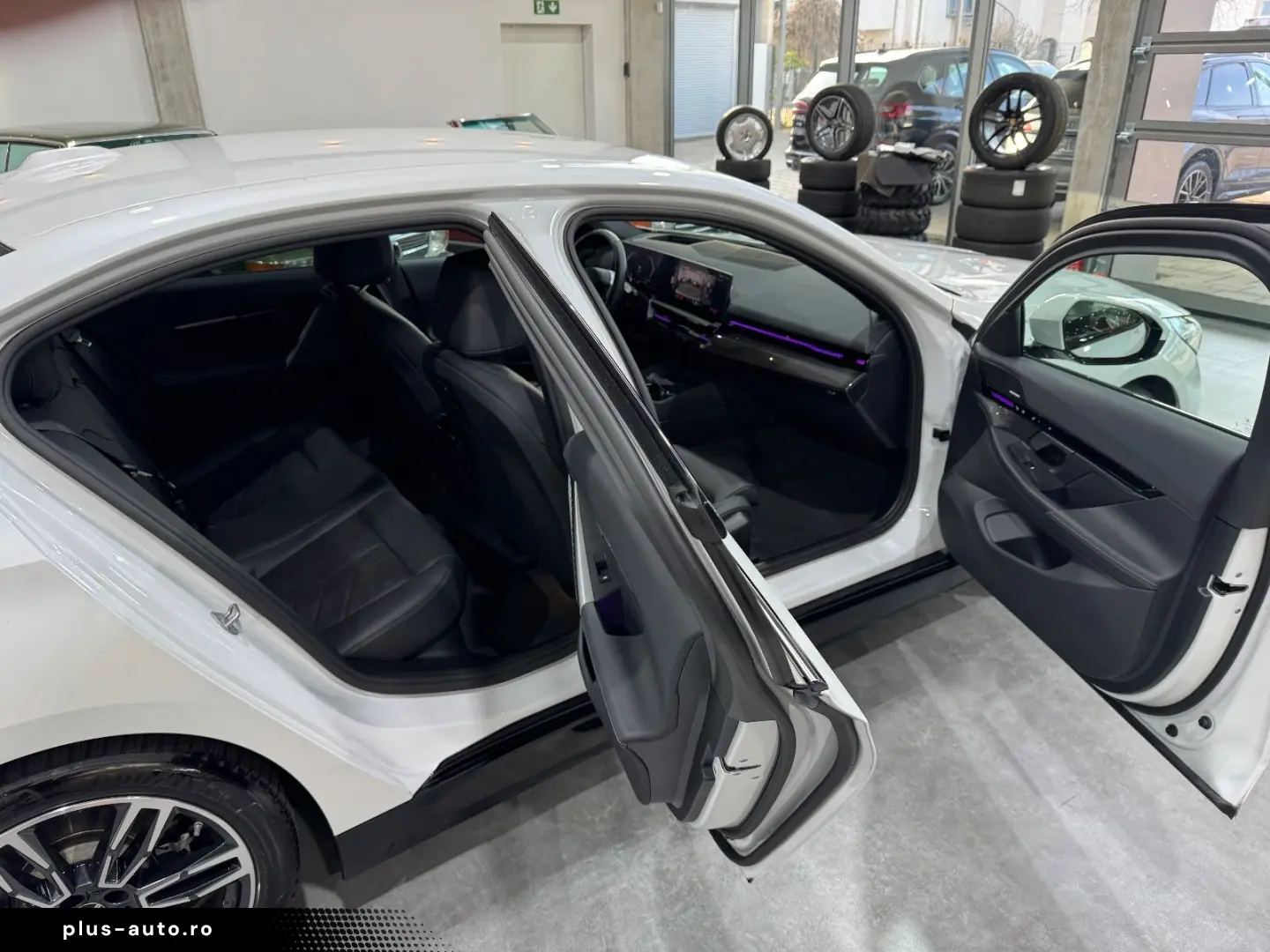 520 i M Sport Carbon Memory H&K HUD  Live Cockpi