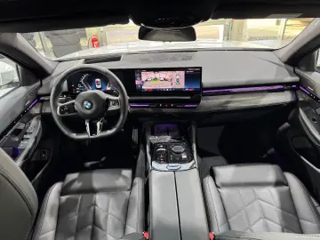 520 i M Sport Carbon Memory H&K HUD  Live Cockpi