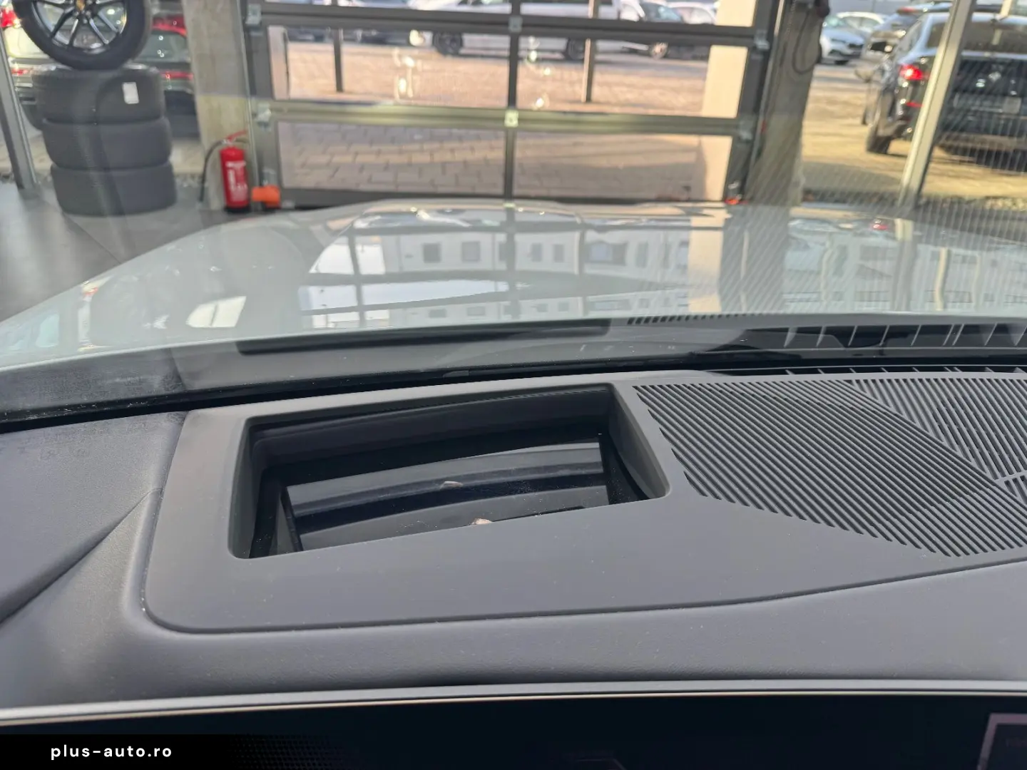 520 i M Sport Carbon Memory H&K HUD  Live Cockpi