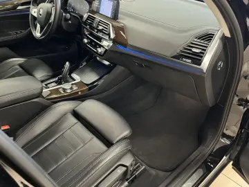 X3 xDrive 30e Luxury-Line HUD H&K Leather