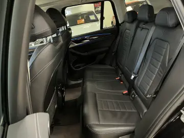 X3 xDrive 30e Luxury-Line HUD H&K Leather