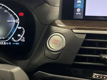 X3 xDrive 30e Luxury-Line HUD H&K Leather