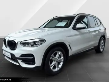 X3 xDrive30e