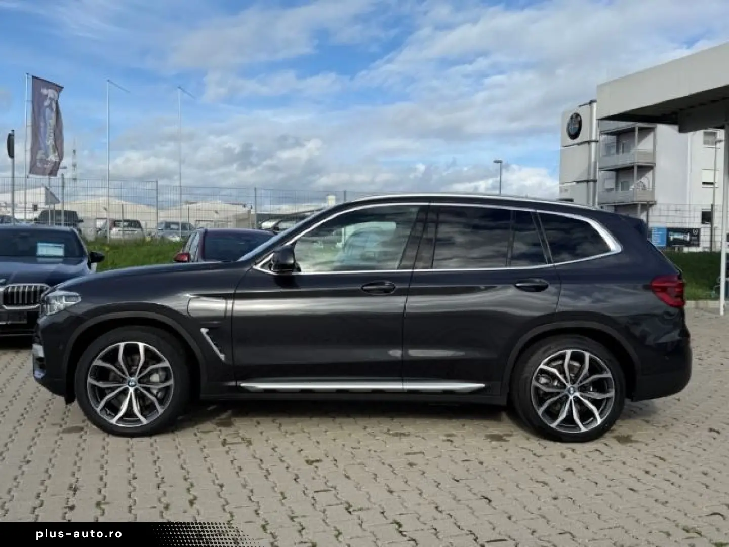 X3 xDrive 30e