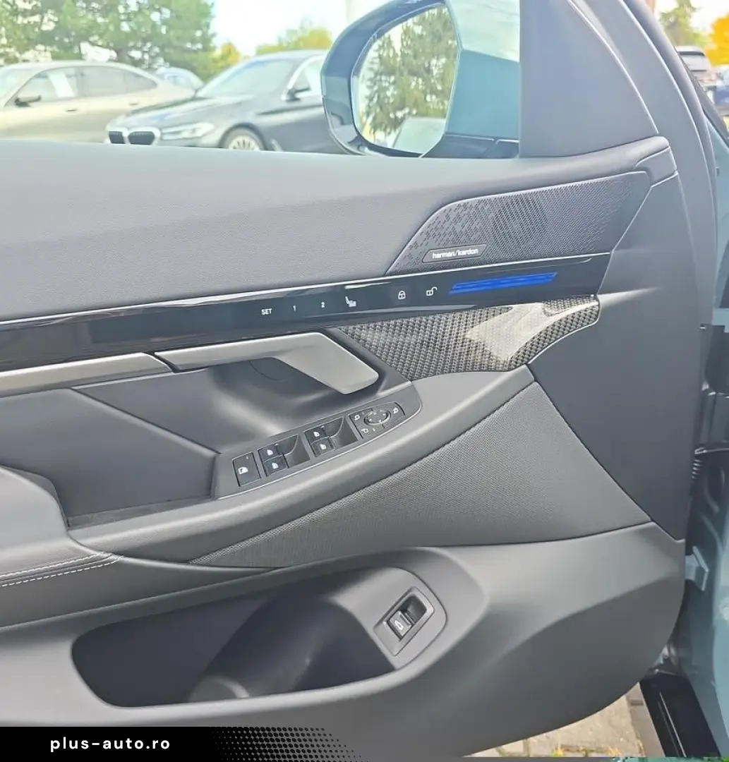 520 i M-Sport AHK Head-Up Pano ACC H K-Sound 360