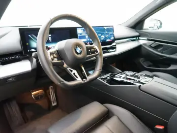 520d Limousine [M Sport  AHK  ACC  RFK  LRH]