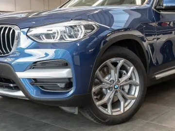 X3 xDrive30e xLine HUD 360