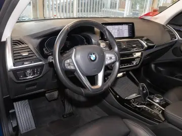 X3 xDrive30e xLine HUD 360