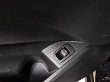 BMW X1 X-DRIVE 2.0i ADVANTAGE  AT 192CP 2020