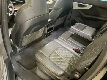 Q7 50 TDI quattro S line