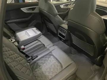 Q7 50 TDI quattro S line