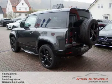 Defender 90 P400 X-DYNAMIC HSE Pano 22-Zoll AHK