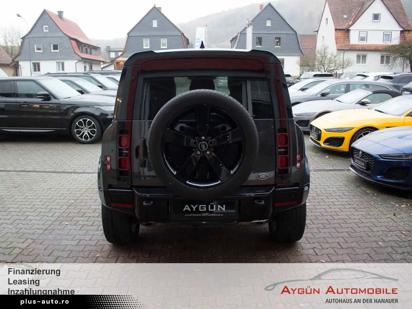 Defender 90 P400 X-DYNAMIC HSE Pano 22-Zoll AHK