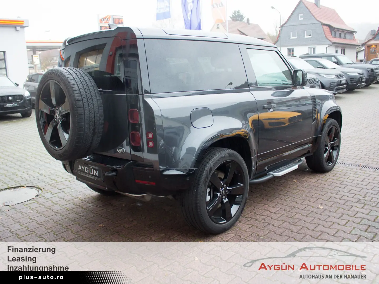 Defender 90 P400 X-DYNAMIC HSE Pano 22-Zoll AHK