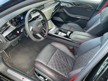 S8 TFSI  dig. Matrix Pano AHK Standhzg