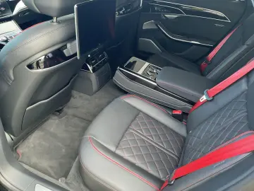 S8 TFSI  dig. Matrix Pano AHK Standhzg