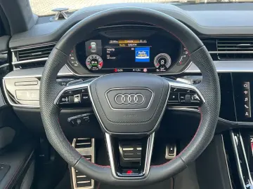 S8 TFSI  dig. Matrix Pano AHK Standhzg