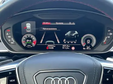 S8 TFSI  dig. Matrix Pano AHK Standhzg