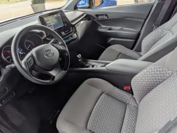 C-HR Hybrid Flow  Klima AndroidAuto Allwetter