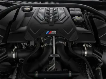 M8 Competition Gran Coupé Laser 360 B&W HUD Voll