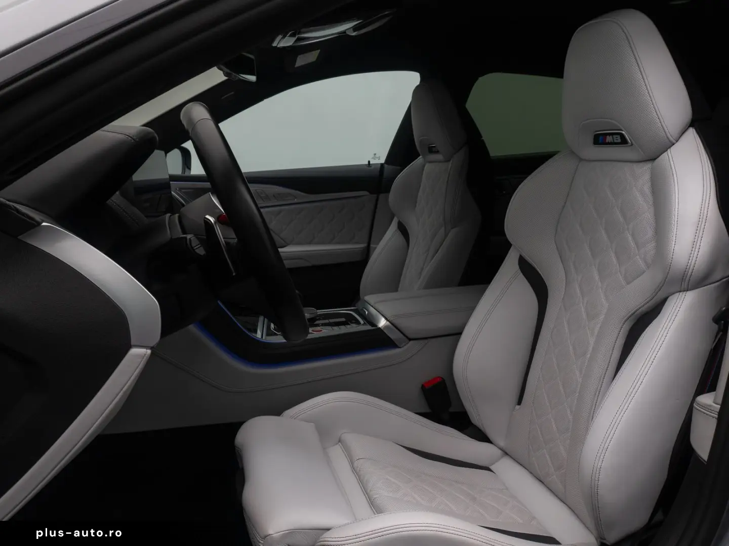 M8 Competition Gran Coupé Laser 360 B&W HUD Voll