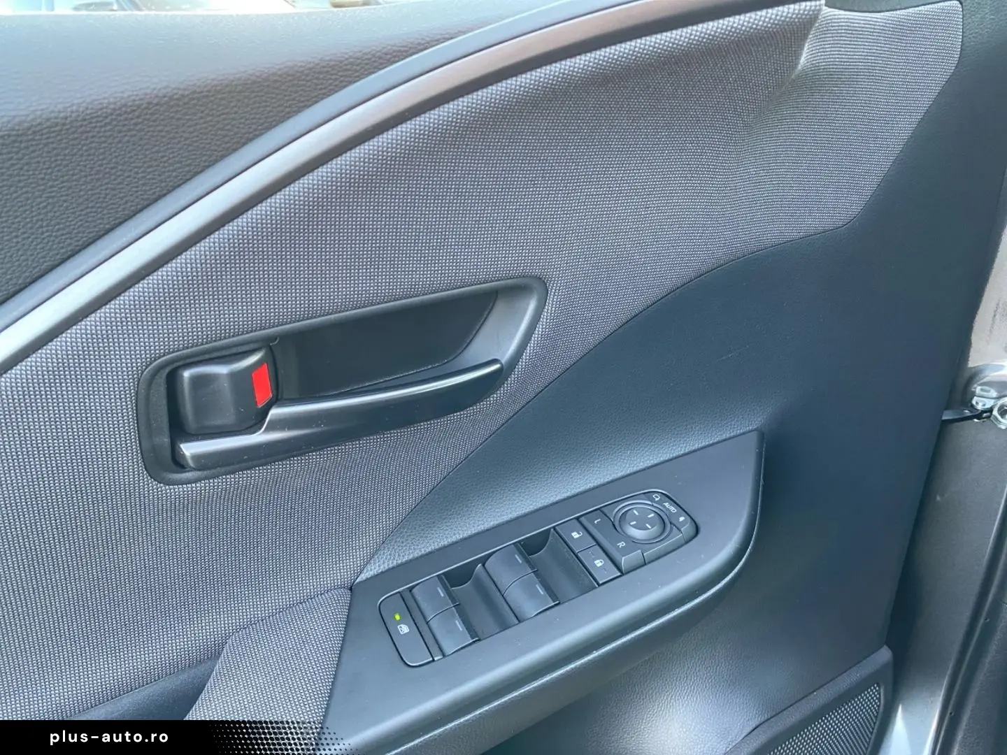 C-HR 1.8 Hybrid Team D  LED el Heck ACC CAM SHZ