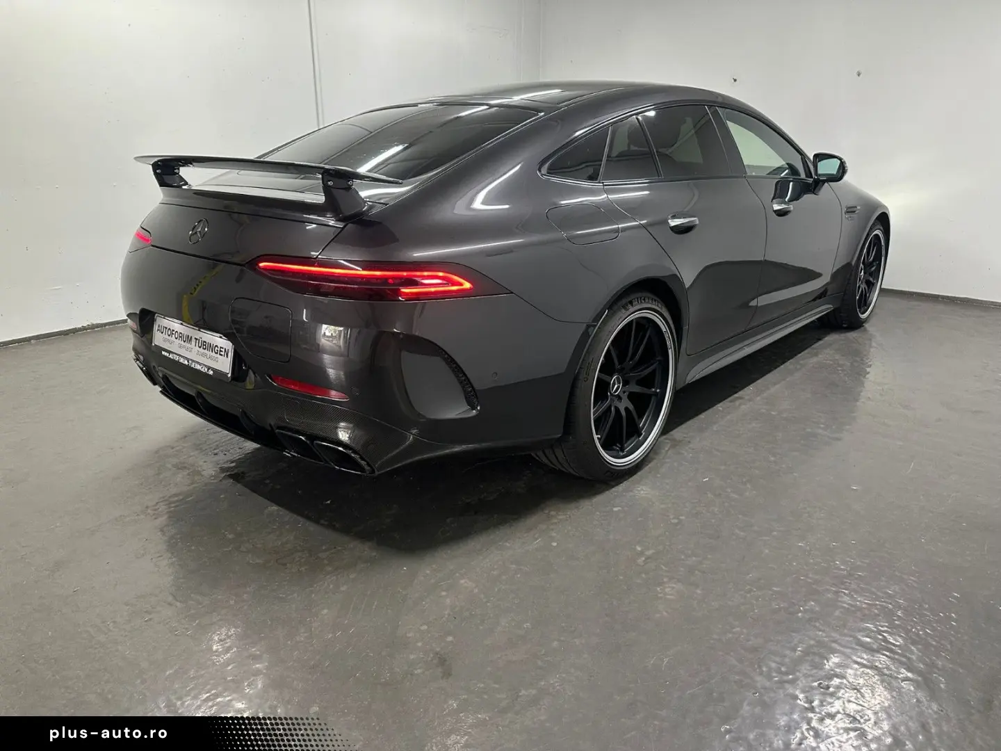 GT 63  S E Performance  SHD CARBON HECKS HEADUP