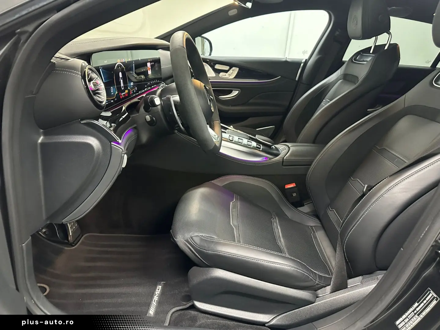 GT 63  S E Performance  SHD CARBON HECKS HEADUP