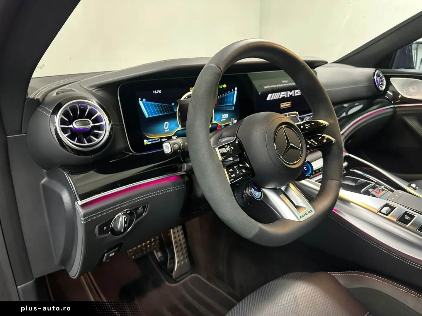 GT 63  S E Performance  SHD CARBON HECKS HEADUP