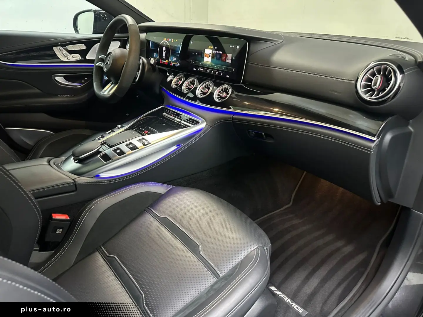 GT 63  S E Performance  SHD CARBON HECKS HEADUP