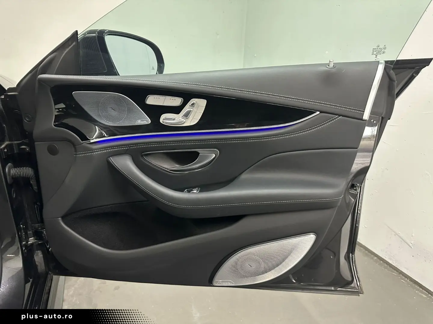 GT 63  S E Performance  SHD CARBON HECKS HEADUP