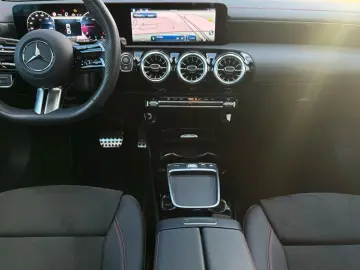 Mercedes-Benz CLA 200 d Edition AMG