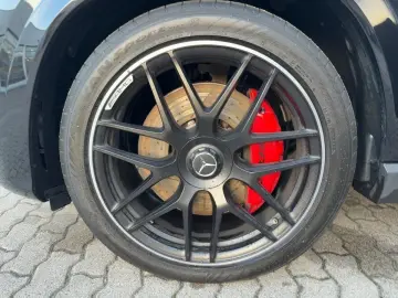 GLE 63 AMG S 4 MATIC  HeadUp KeyGo MBeam S-Dach