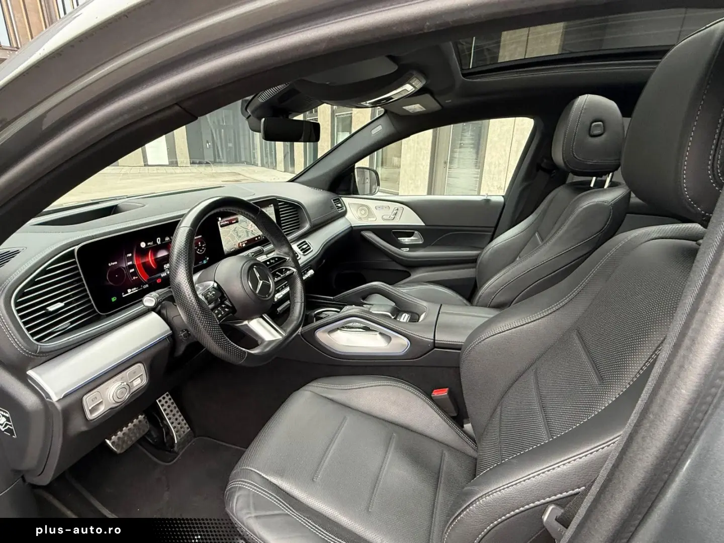 GLE 450d 4M Coupe AMG NIGHT HUD PAN BUR LUFT 22