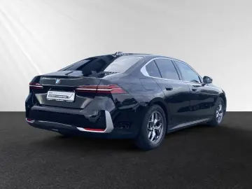 520d xDrive  € 1.190 Zubehörbonus Standhzg.