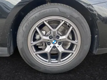 520d xDrive  € 1.190 Zubehörbonus Standhzg.