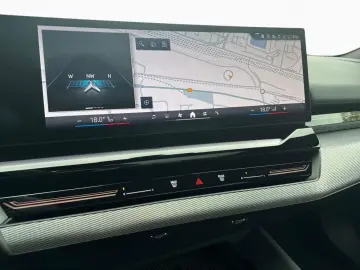 540d xDr Aut.M Sport Pano H K HUD DaPro PaPro 19