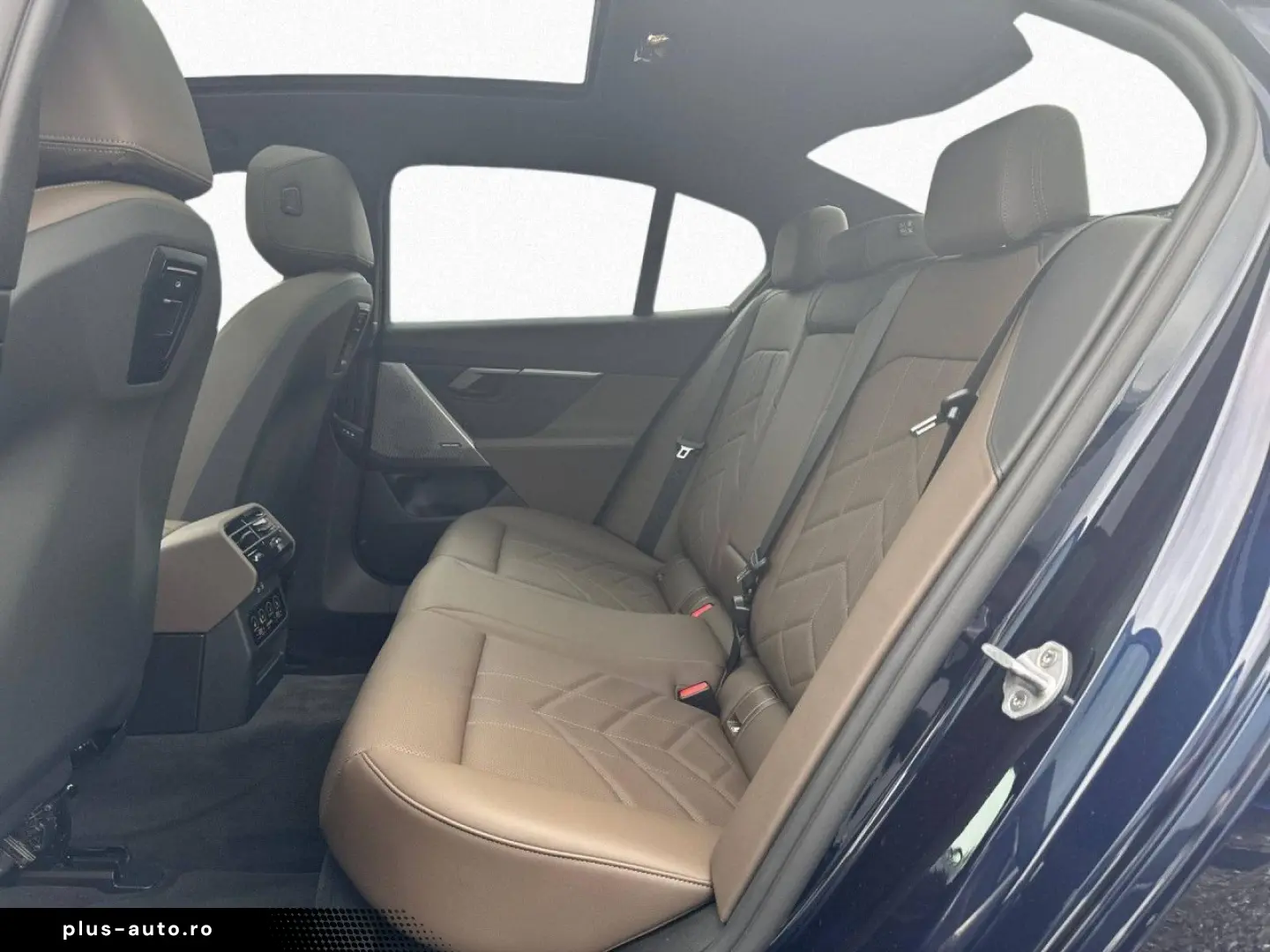 540d xDr Aut.M Sport Pano H K HUD DaPro PaPro 19