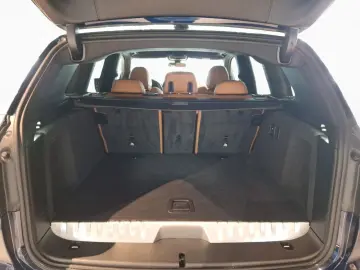 X3 xDrive30e M Sport HUD 360