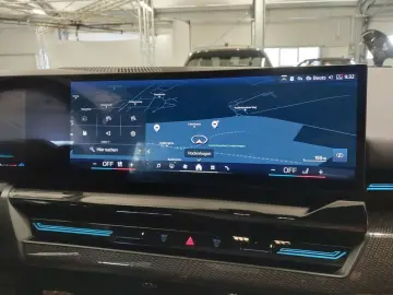 540d xDr.M Sport Pro PanoD.Standh.AHK ACC HUD HK