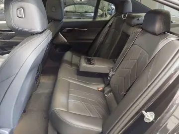 540d xDr.M Sport Pro PanoD.Standh.AHK ACC HUD HK