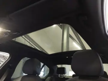 540d xDr.M Sport Pro PanoD.Standh.AHK ACC HUD HK