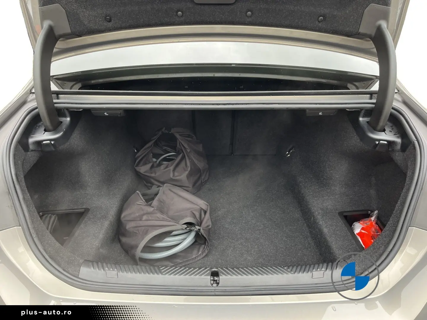 550e xDrive Limousine M Sport 21  Pano Sitzbelüf