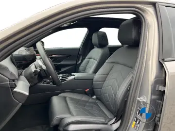 550e xDrive Limousine M Sport 21  Pano Sitzbelüf