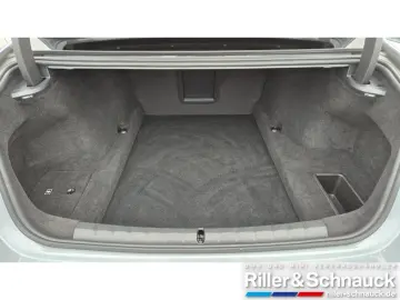 740d xDrive M Sport PANO-SKY STANDHZG ICONIC-GLO